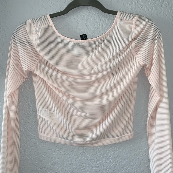 Sheer crop top - Picture 4 of 5